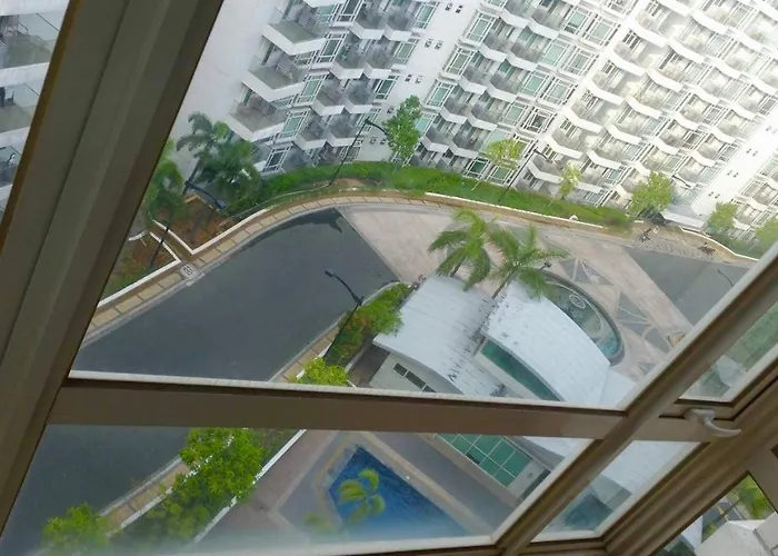 F-10C Parkside Villas